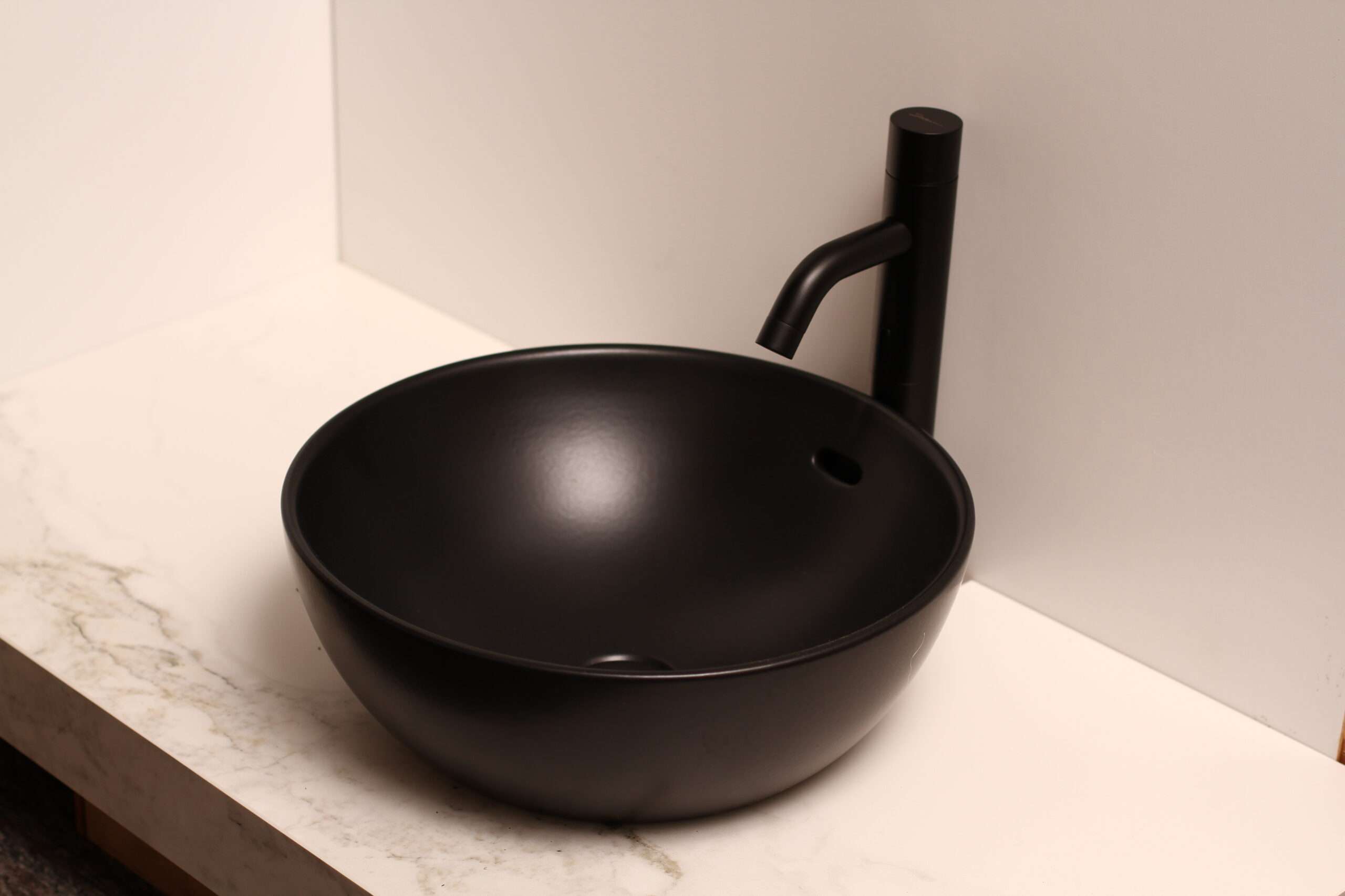 洗面ボウル　DB71（マット